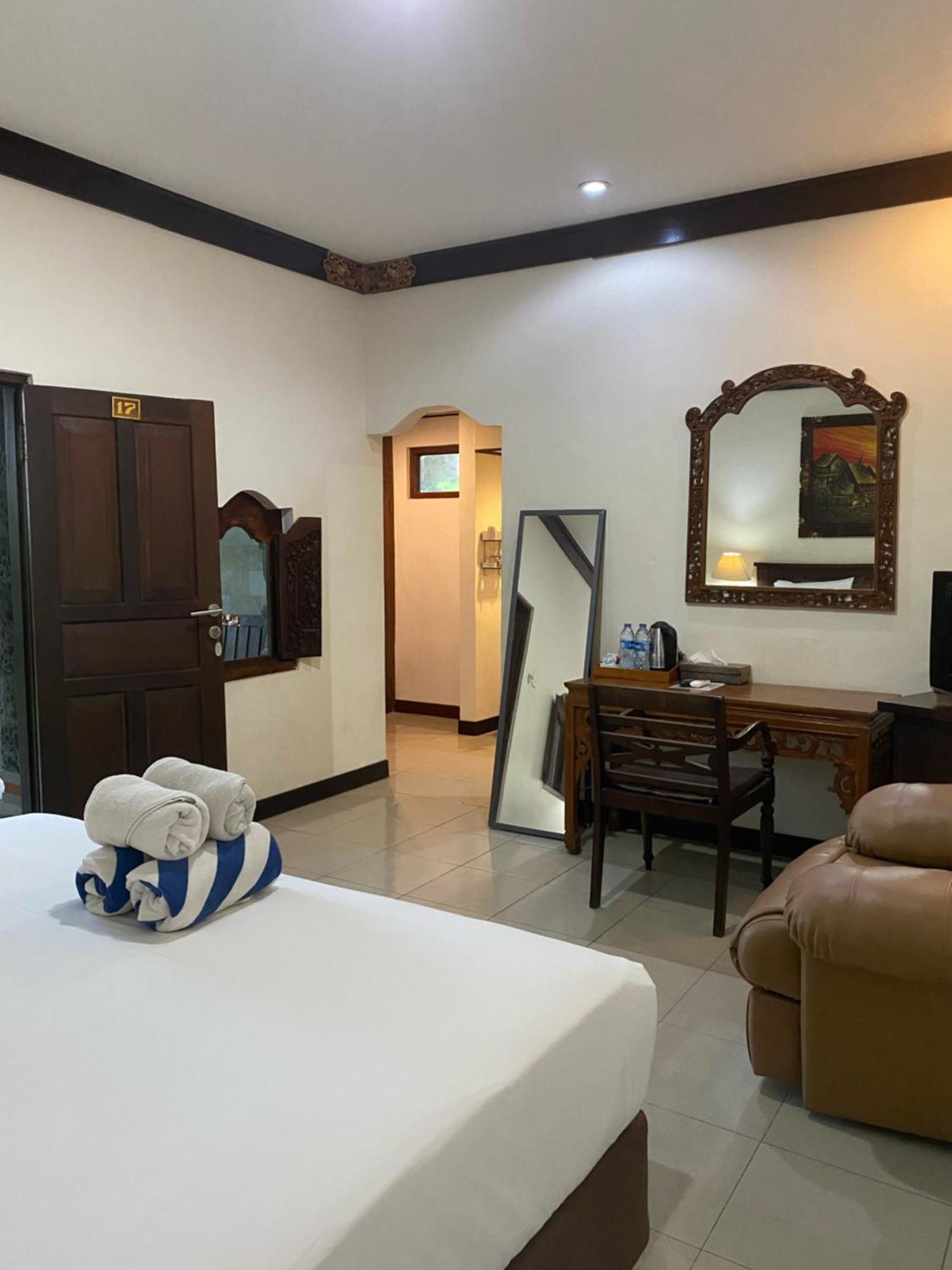 Segara Agung Boutique Hotel Санур Экстерьер фото